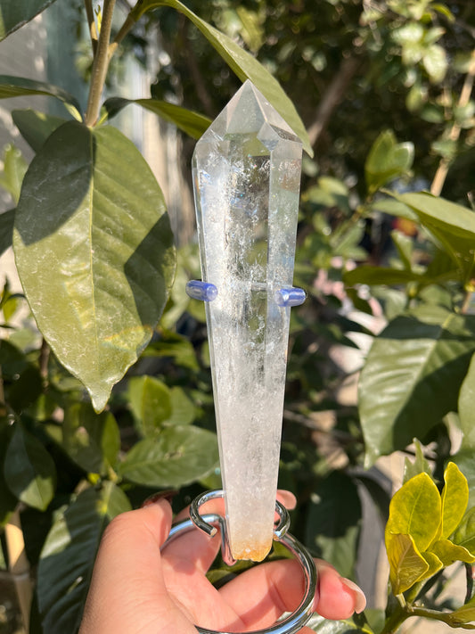 clear squartz wand