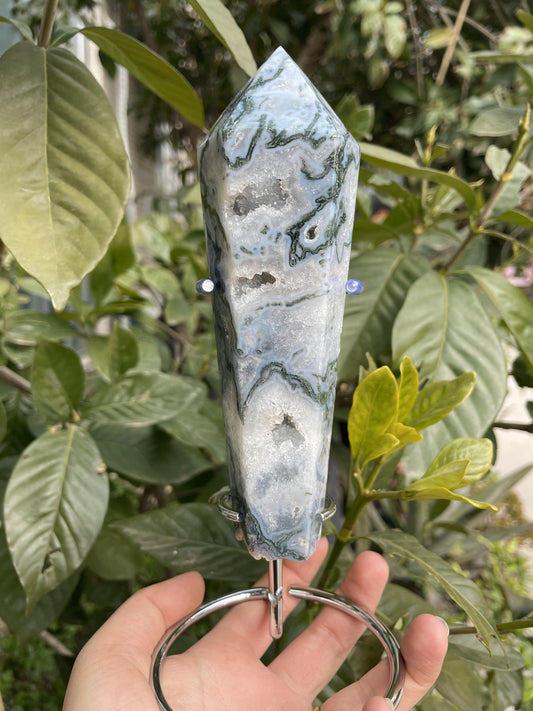 moss agate wand (bright color)