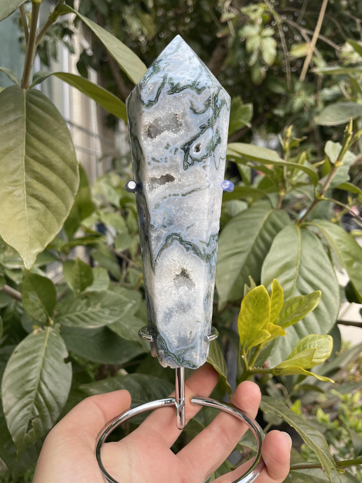 moss agate wand (bright color)