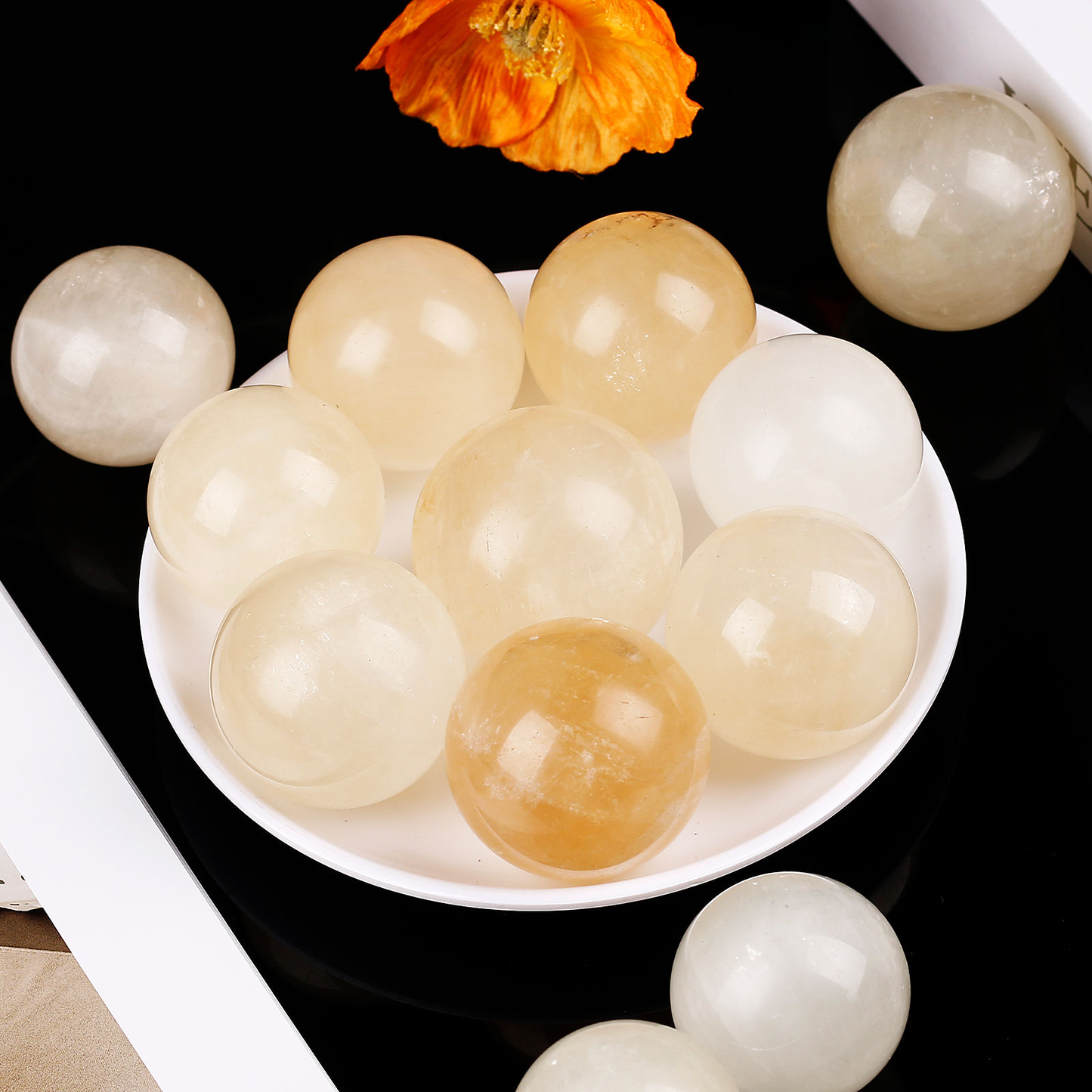Crystal Iceberg Stone Balls Polished for Home Decoration Halloween Christmas Gifts