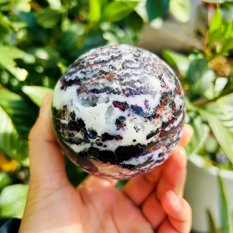 High Quality Polished Amethyst Zebra Crystal Ball Healing Stones Ornament Meditation
