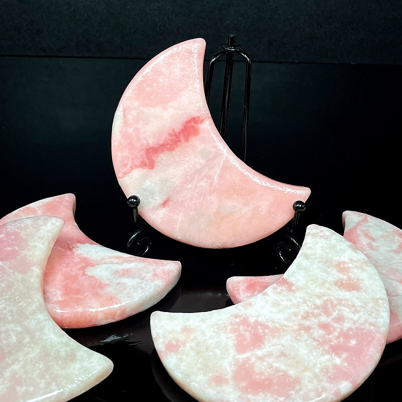 Natural Pink Australian Treasure Carving Moon Heal ing Gemstone Home Decor
