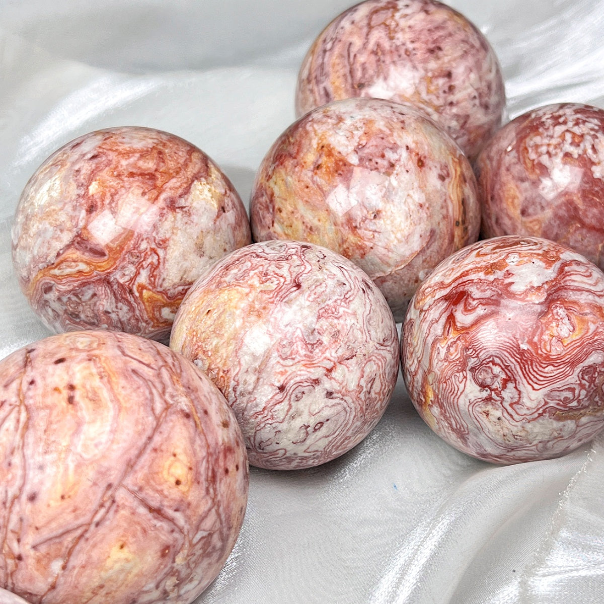 Natural Red patterned Mexican agate ball Heal ing Gemstone Home Decor