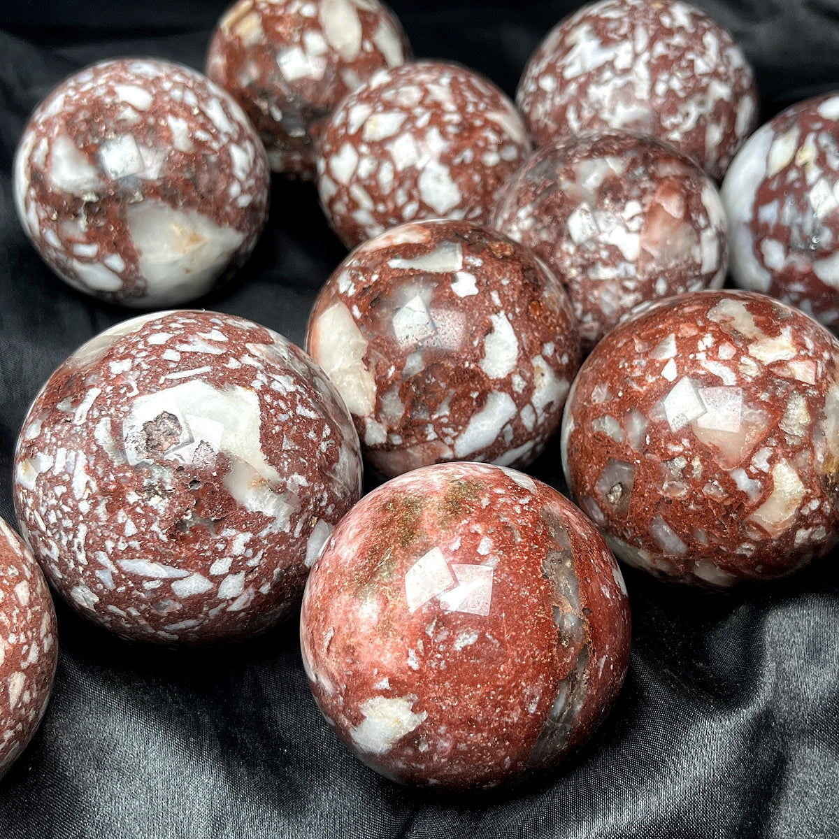 Natural Red brown agate ball Heal ing Gemstone Home Decor