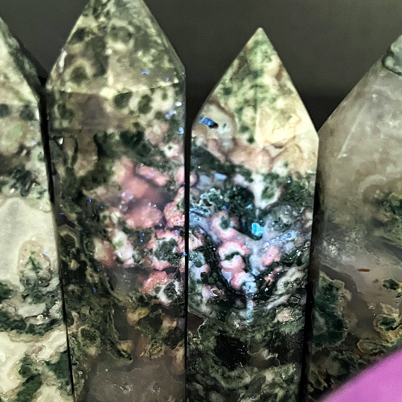 Natural Green agate single pointed pillar Heal ing Gemstone Home Decor
