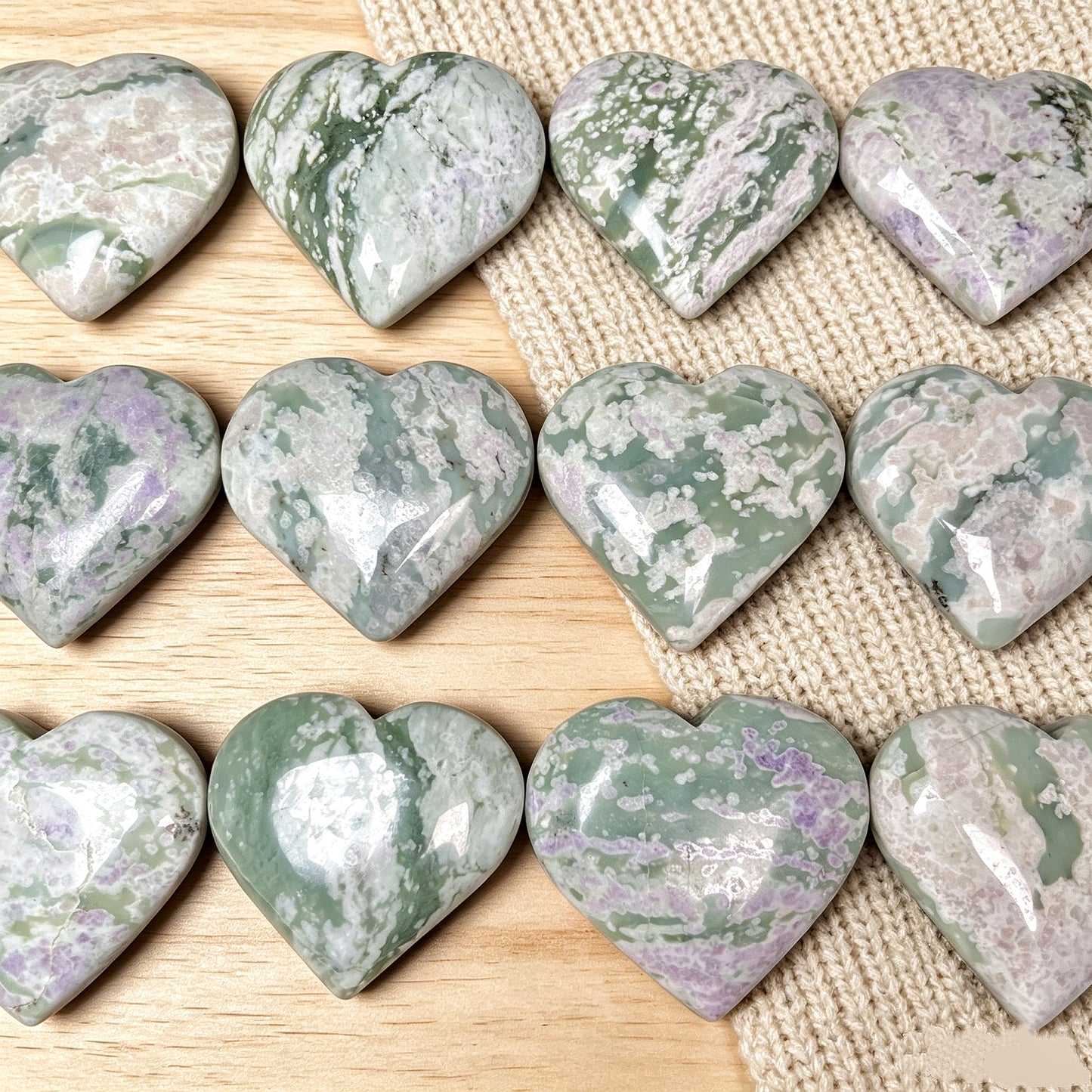 Natural Fangna Stone Love Heart Heal ing Gemstone Home Decor