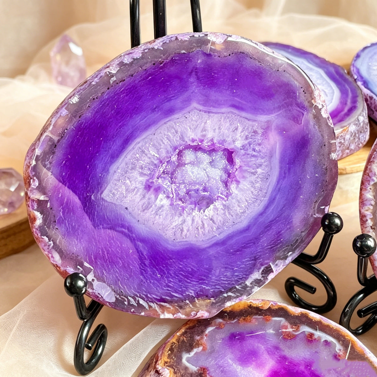 Natural Crystal Cave Purple Wrapped Silk Agate Slices Heal ing Gemstone Home Decor