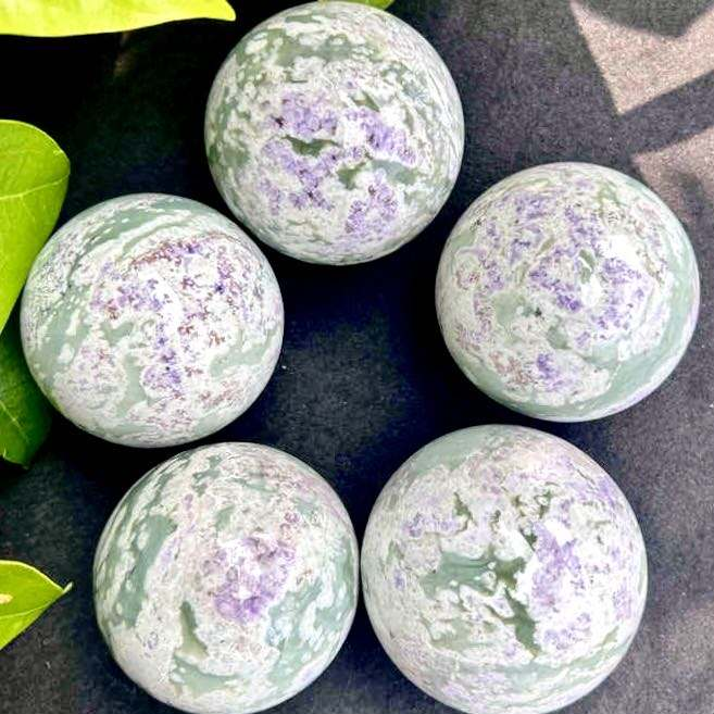 Natural Sodalite Sphere Healing Energy Ball Meditation Home Decor Gift