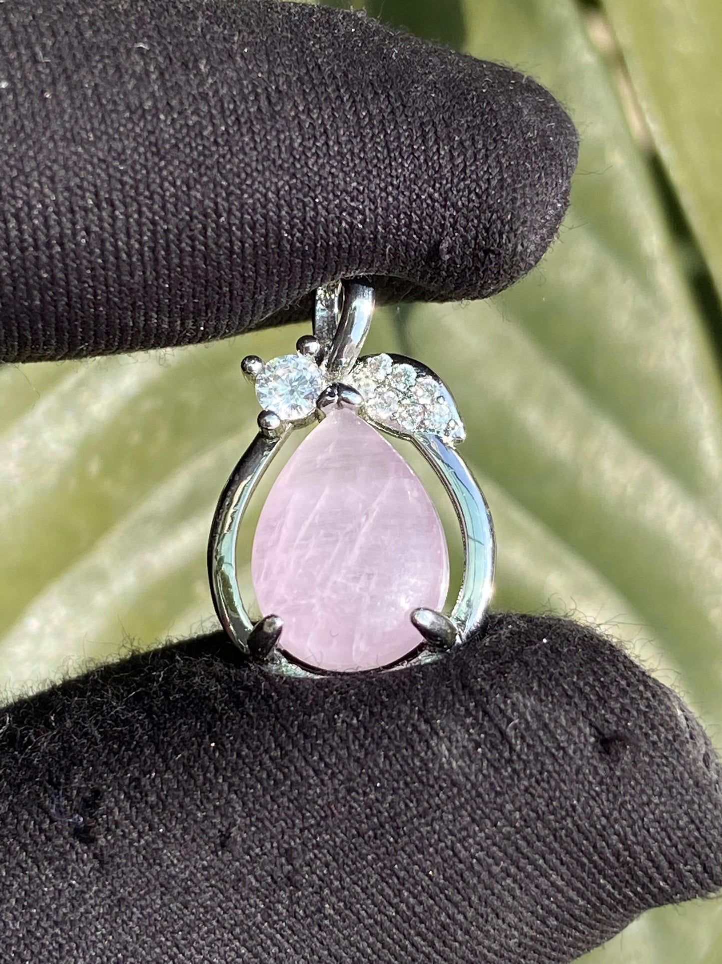 rose quartz pendants