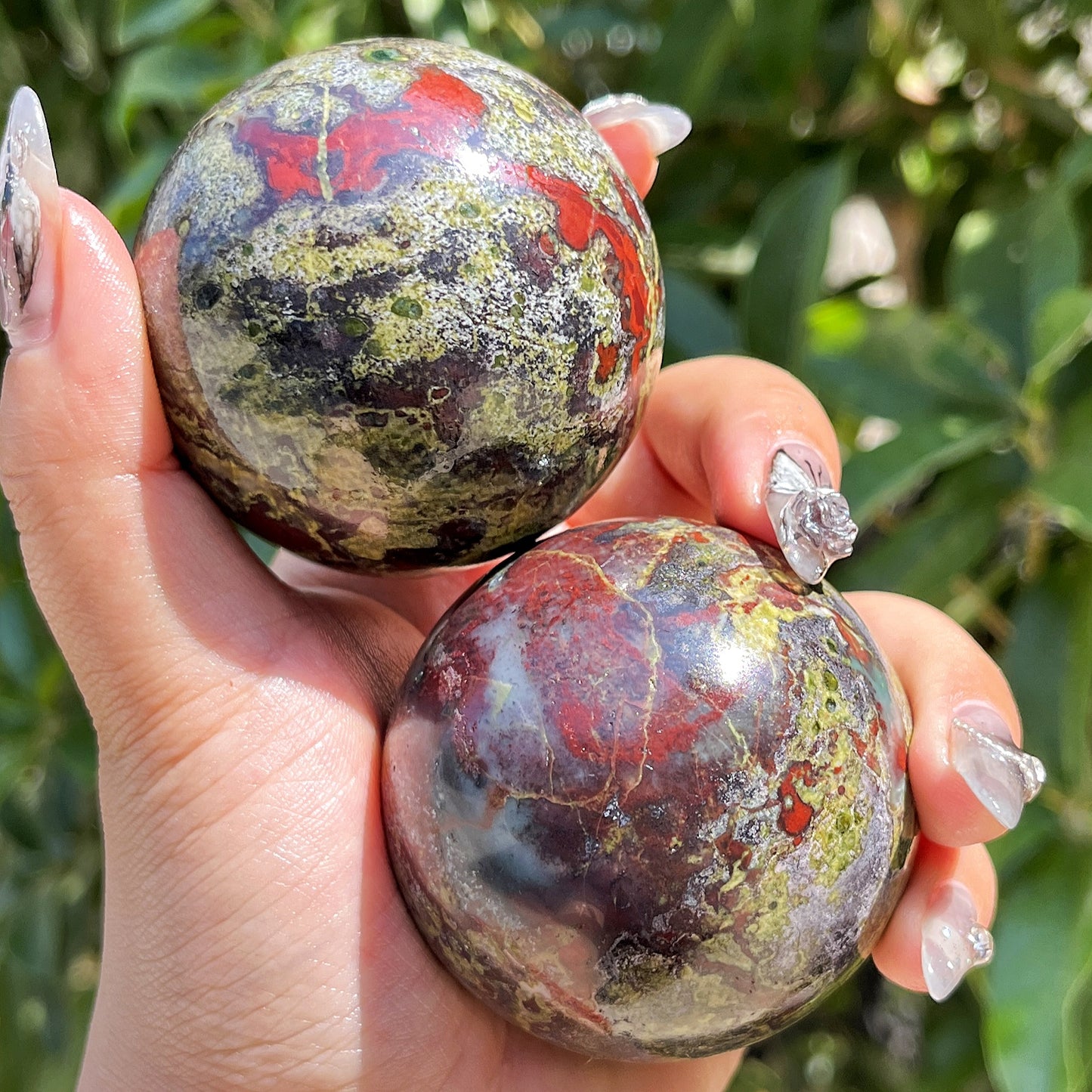Natural Brazilian Blood Stone Ball Heal ing Gemstone Home Decor