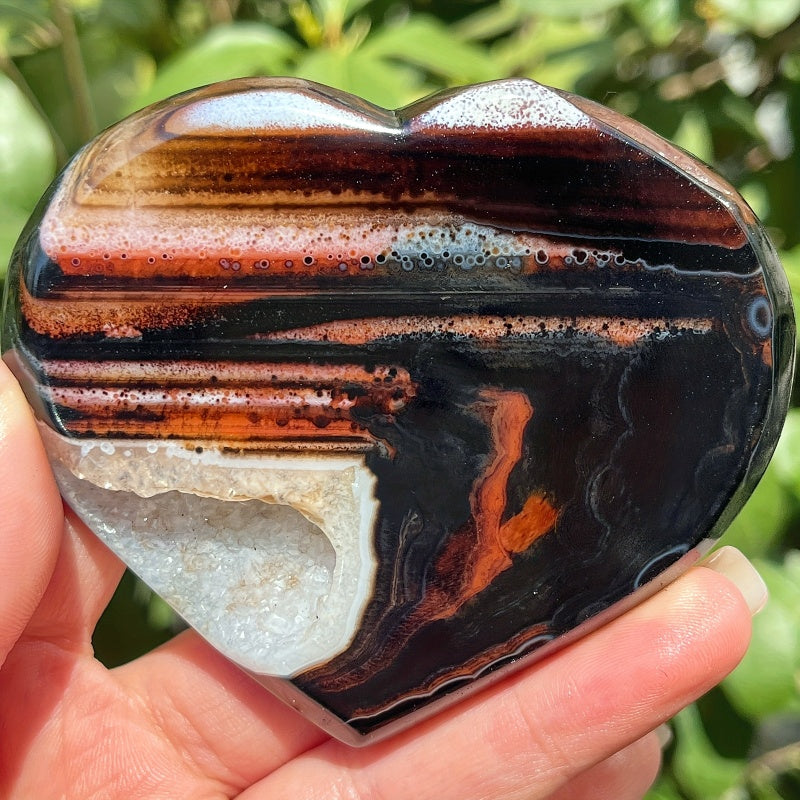 Natural Black and Red Twisted Silk Carved Heart Heal ing Gemstone Home Decor