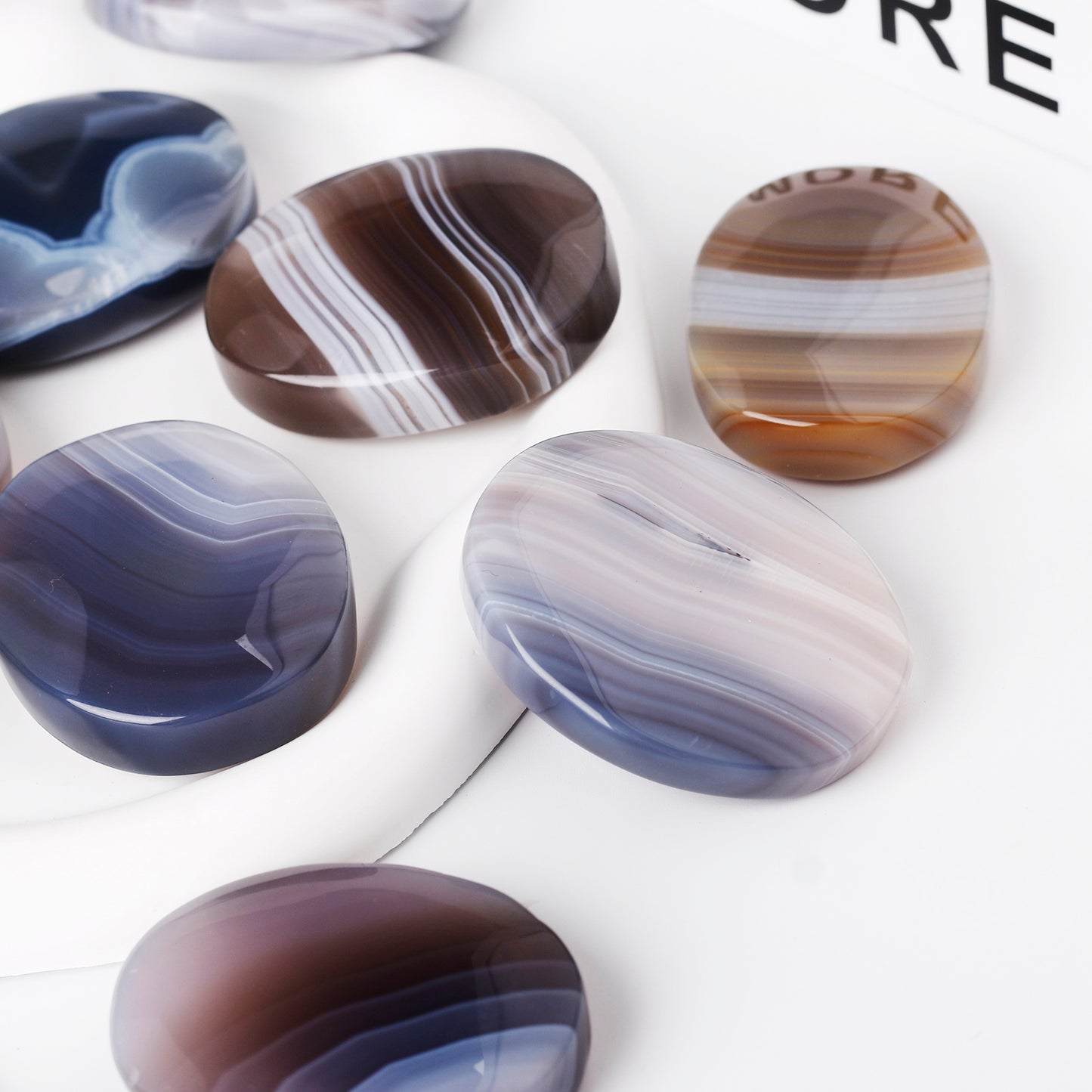 Natural  gray wrapped agate rolling stone Heal ing Gemstone Home Decor