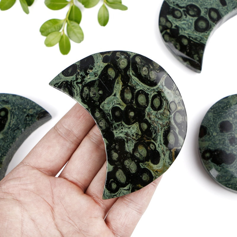 Natural Peacock Eyes Carving Moon Heal ing Gemstone Home Decor
