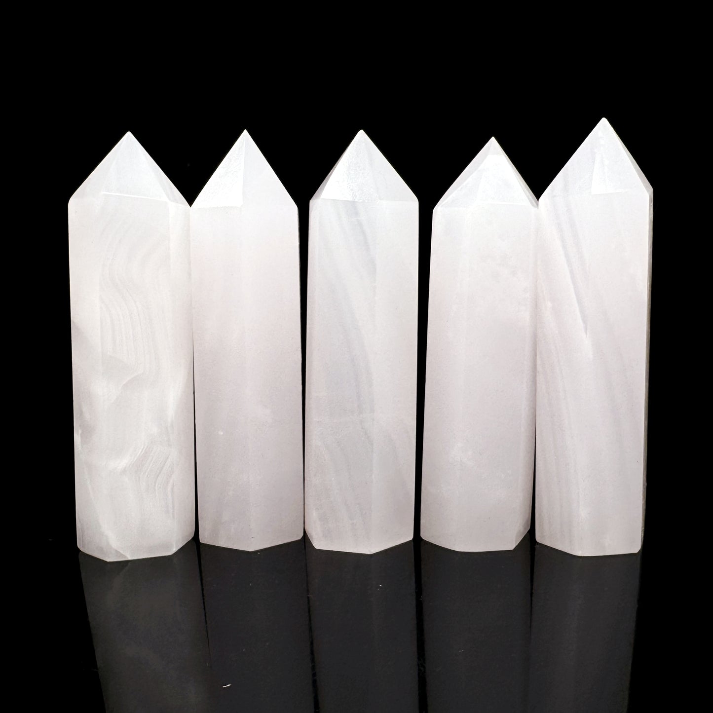 Natural Fenfang Jie Single pointed Column Heal ing Gemstone Home Decor