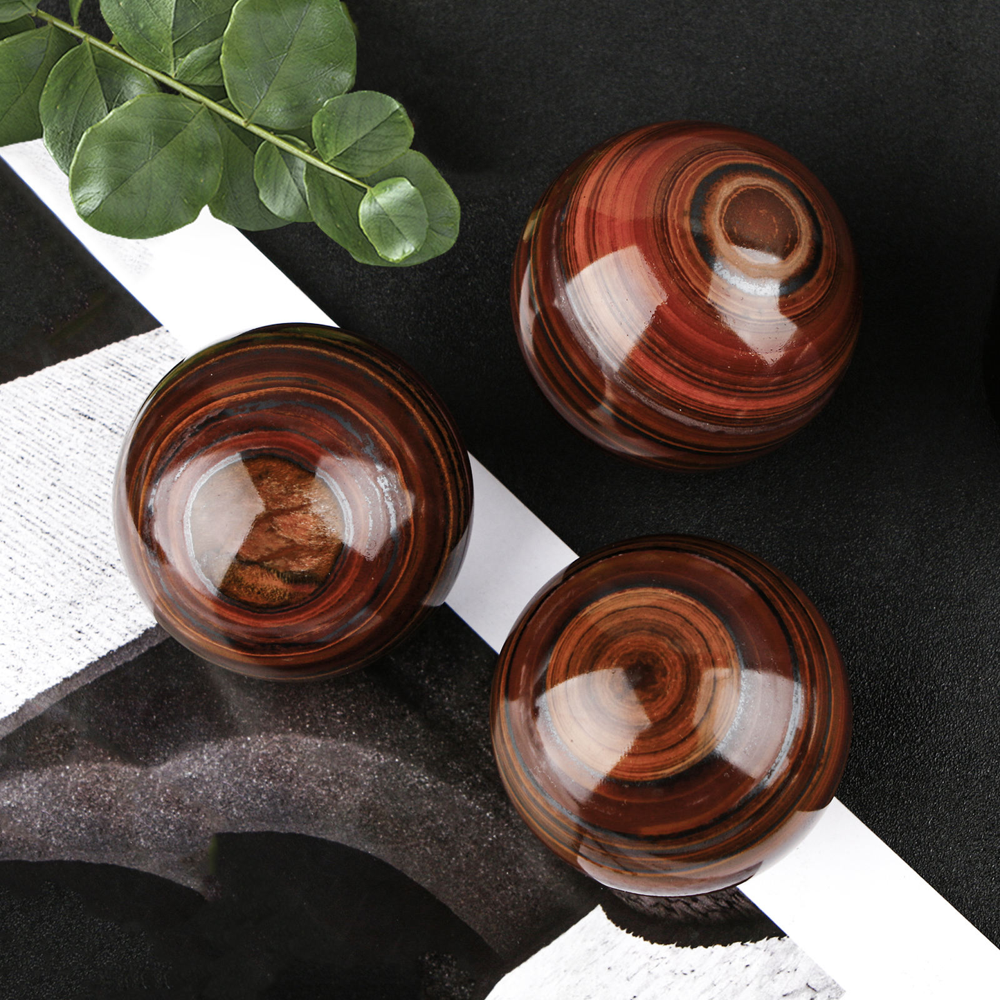 Natural Tiger Eye Crystal Ball Feng Shui Sphere for Home Decoration