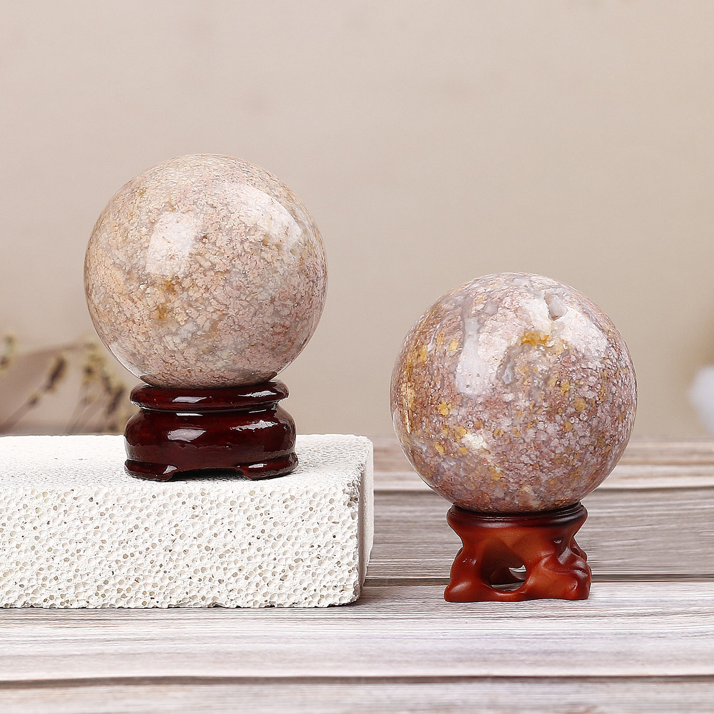 Natural Crystal Cherry Blossom Agate Balls Polished for Home Decoration Halloween Christmas Gifts