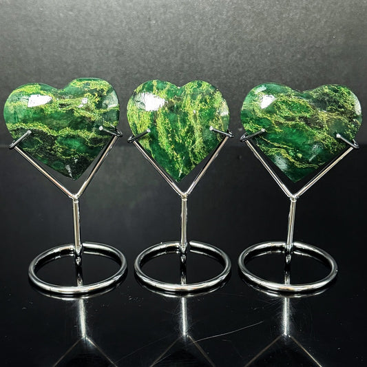 Natural Carving Love with Ancestral Green Heal ing Gemstone Home Decor