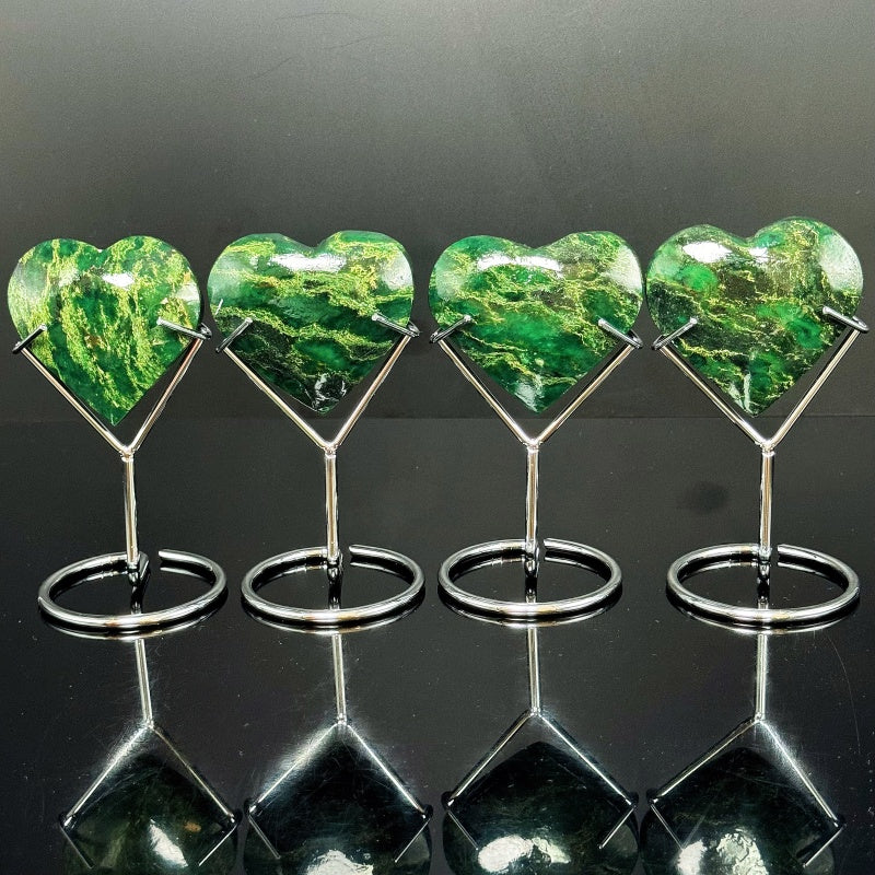 Natural Carving Love with Ancestral Green Heal ing Gemstone Home Decor
