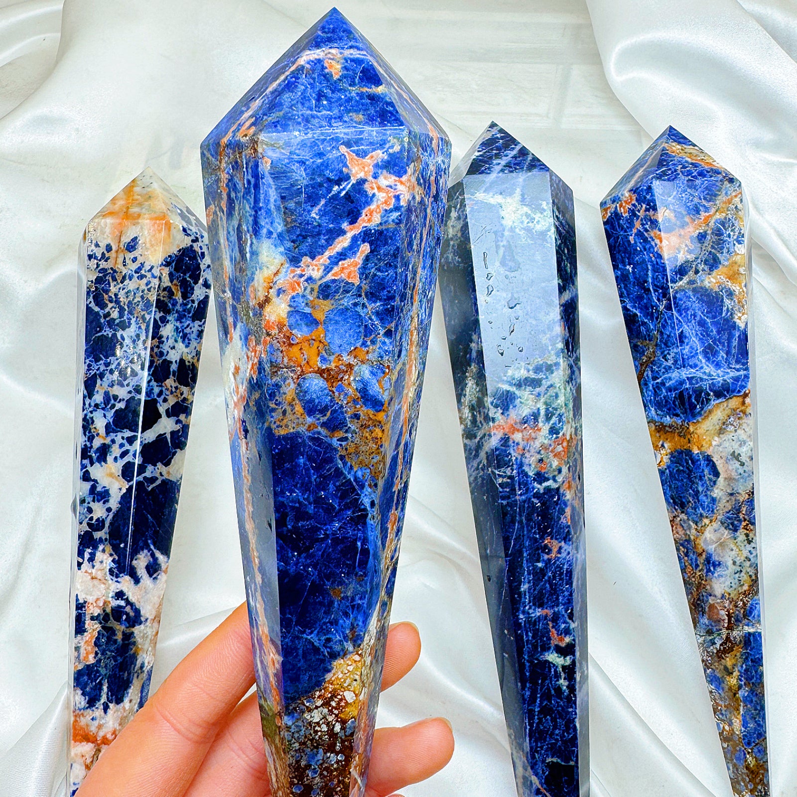 sodalite wand – Fanshi Crystal