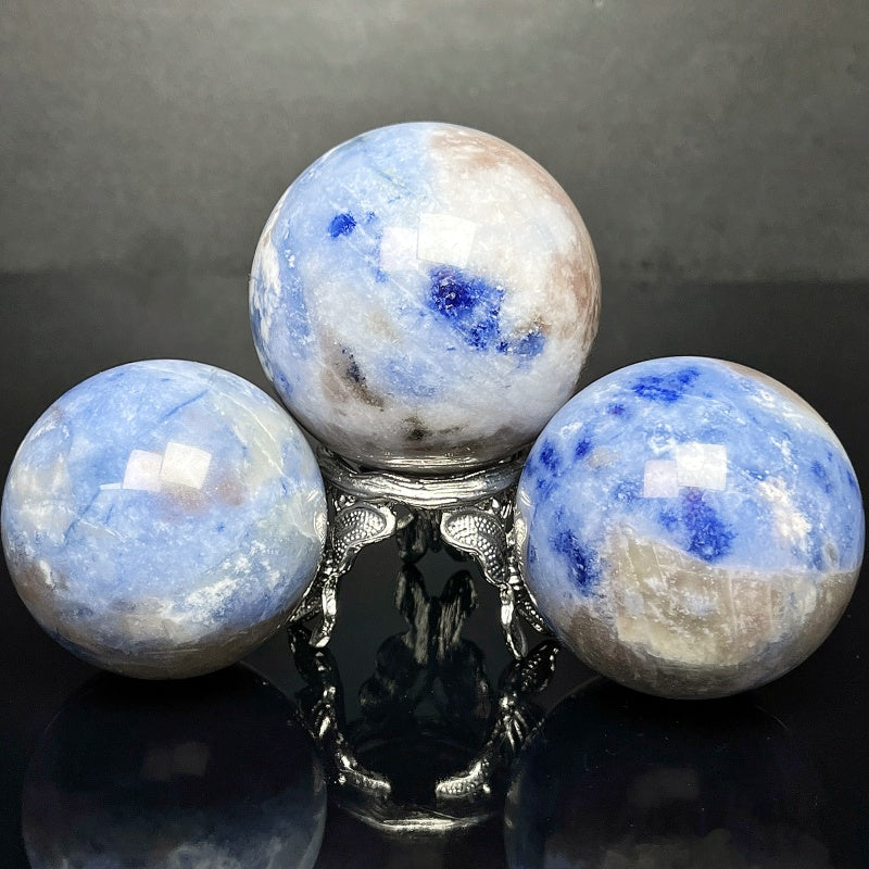 Natural Fluorescent blue patterned stone ball Heal ing Gemstone Home Decor