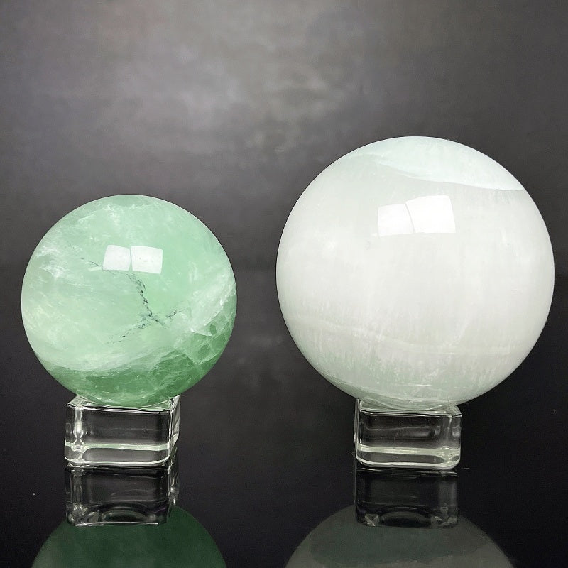 Natural Sea Blue Cat Eye Firefly Stone Ball Heal ing Gemstone Home Decor