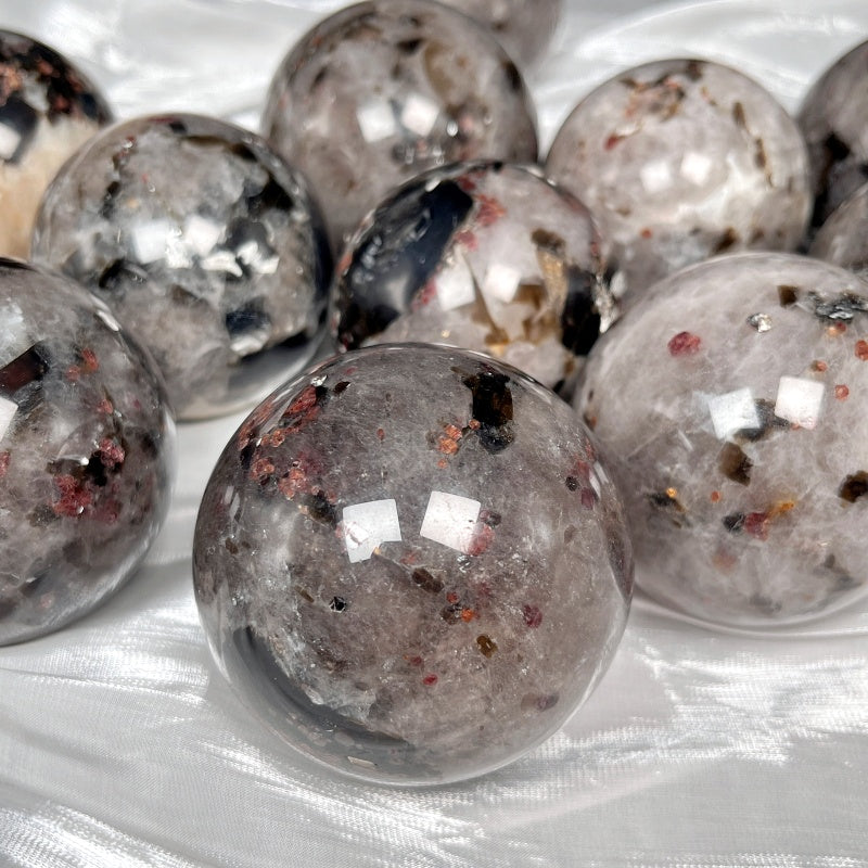 Natural Garnet tourmaline silver cloud mother ball Heal ing Gemstone Home Decor