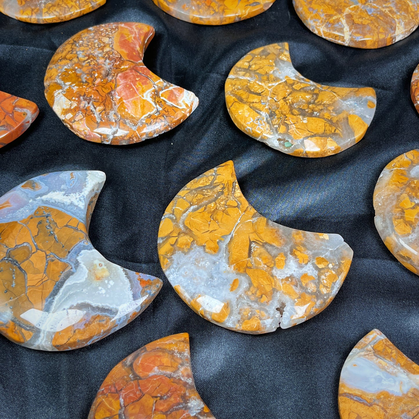 Natural Yellow Cherry Blossoms Agate Moon Heal ing Gemstone Home Decor