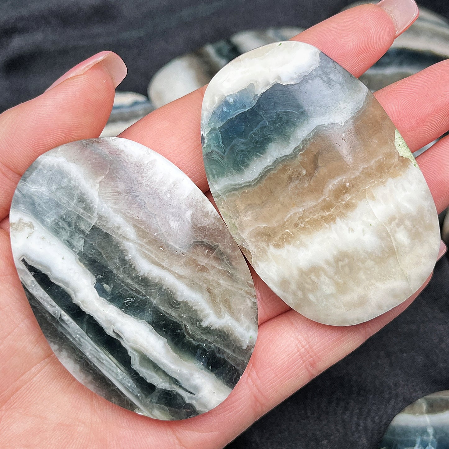 Natural Playing with fluorescent fluorite Healing  Gemstone Home Decor