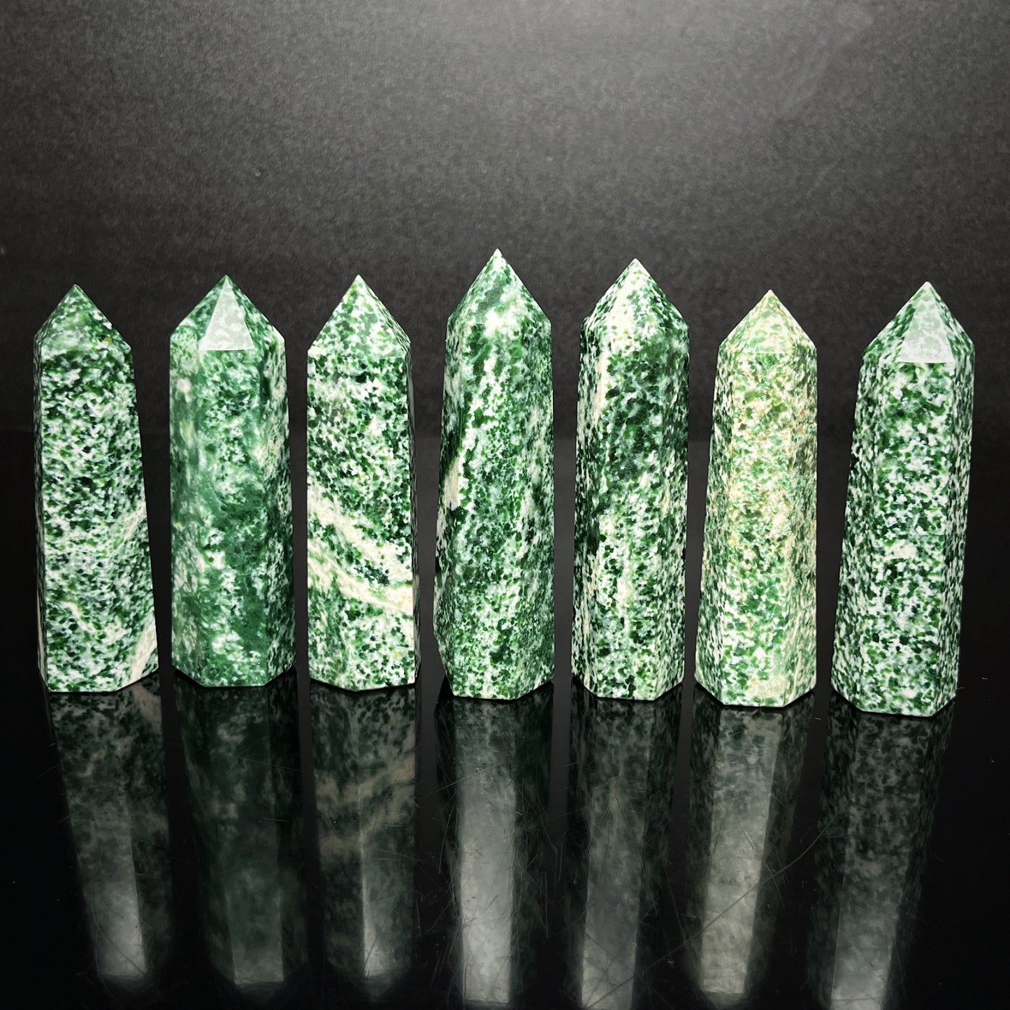 Natural Qinghai Cuidan Sharp Pillar Heal ing Gemstone Home Decor