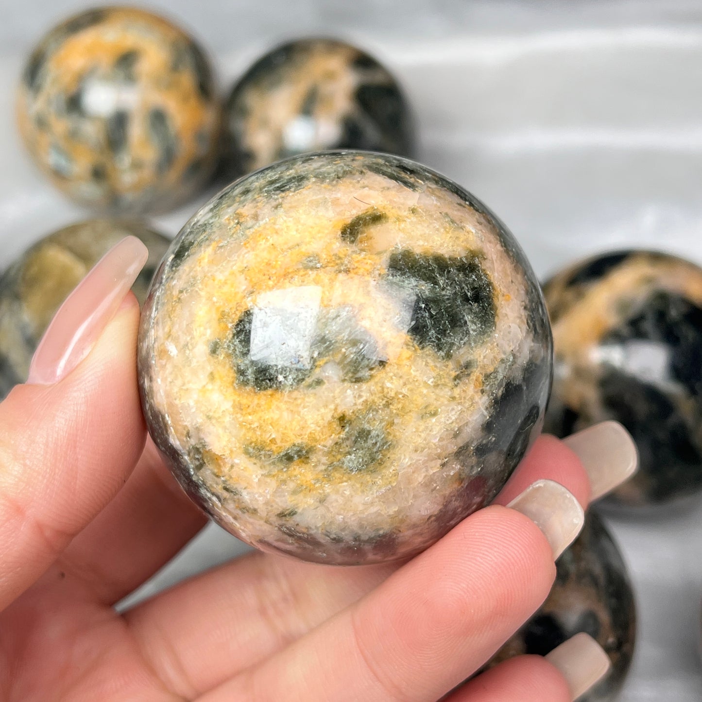 Natural Tiger skin mica ball Heal ing Gemstone Home Decor