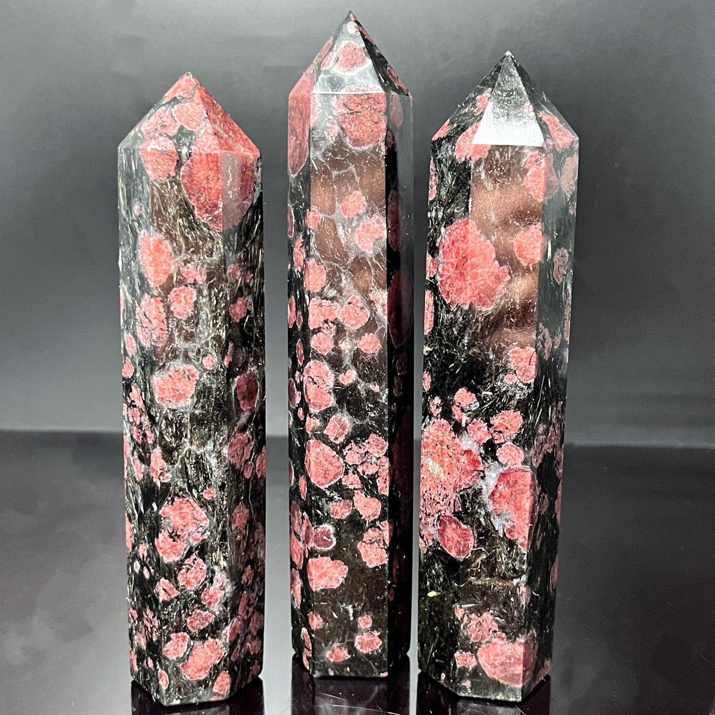 Natural Garnet single pointed pillar Heal ing Gemstone Home Decor