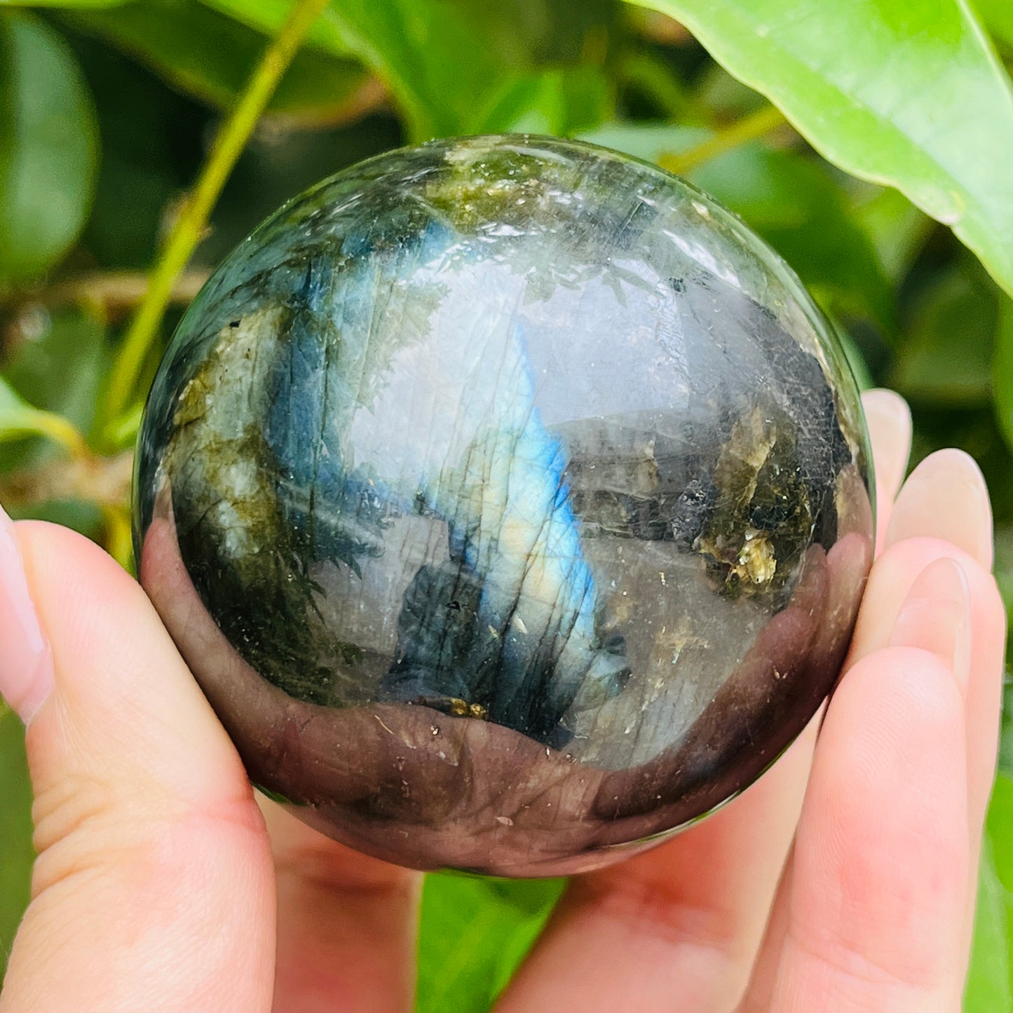 Natural  elongated stone ball Heal ing Gemstone Home Decor