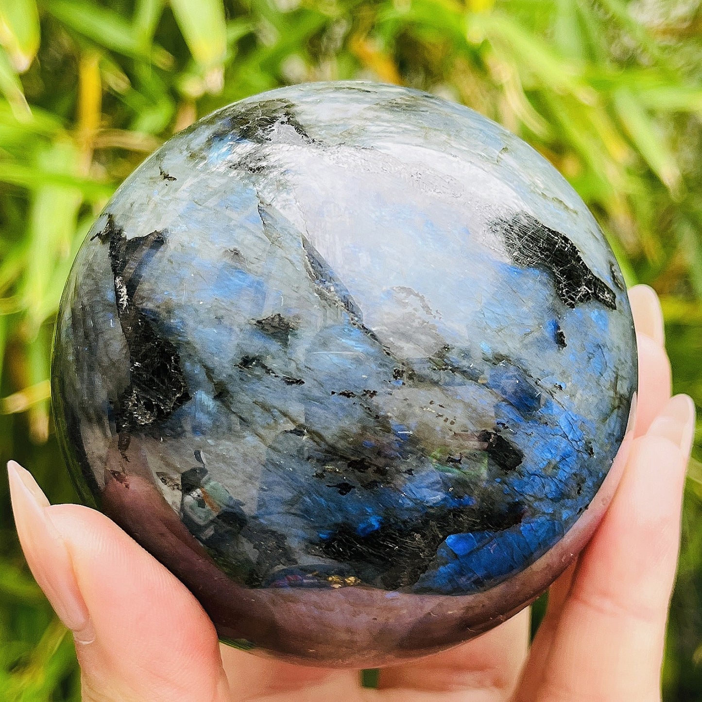 Natural  elongated stone ball Heal ing Gemstone Home Decor