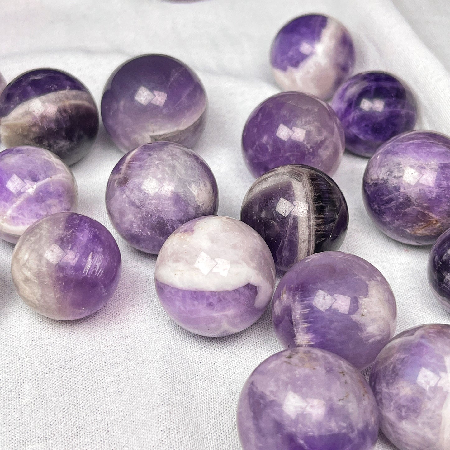 Natural Dreamy amethyst ball Heal ing Gemstone Home Decor