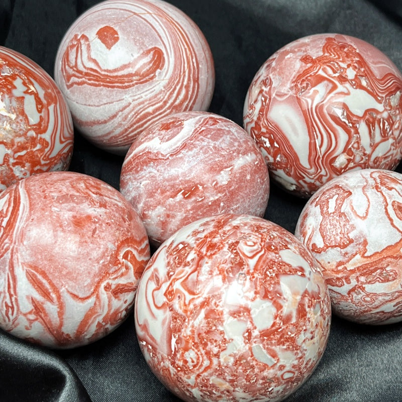 Natural Red patterned Mexican agate ball Heal ing Gemstone Home Decor
