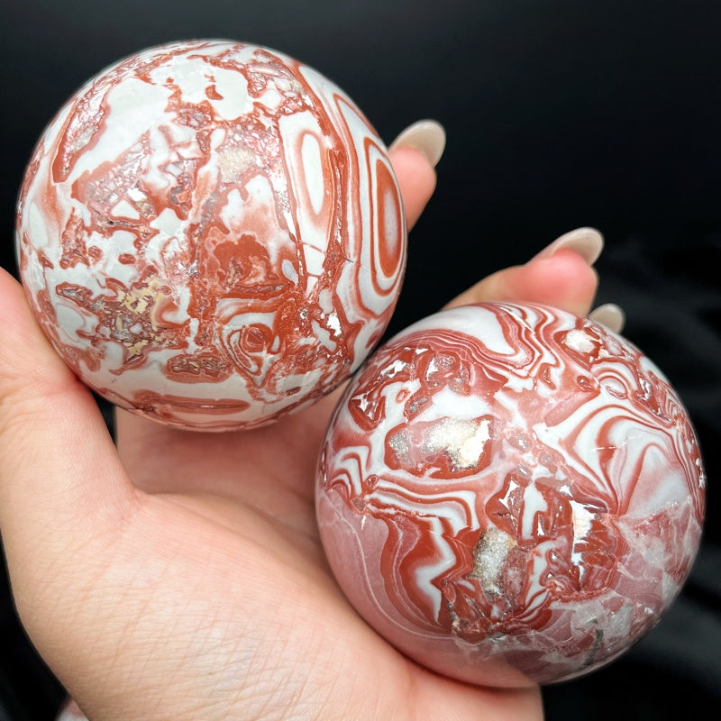 Natural Red patterned Mexican agate ball Heal ing Gemstone Home Decor