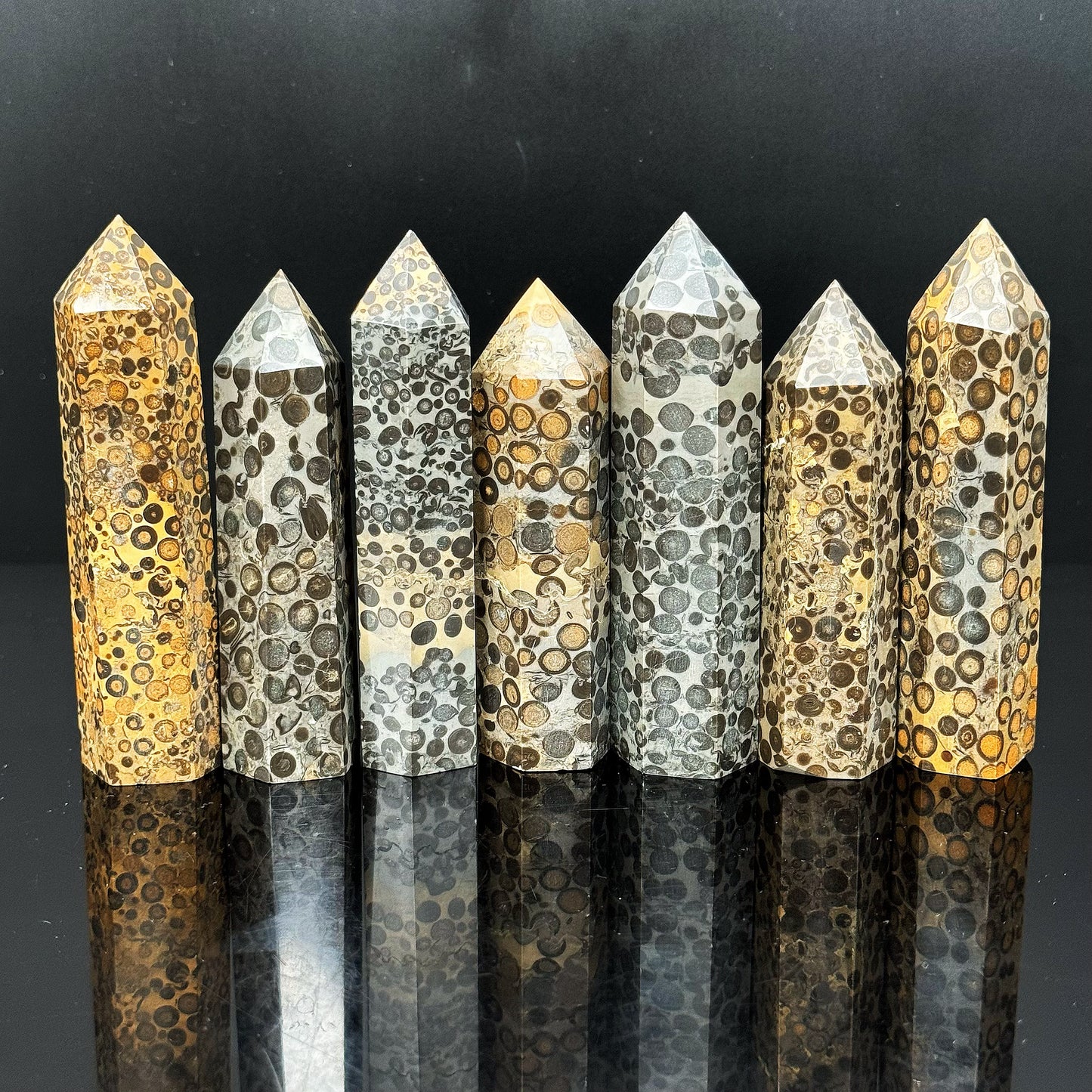 Natural Black Panther Pattern Single Pointed Column Heal ing Gemstone Home Decor