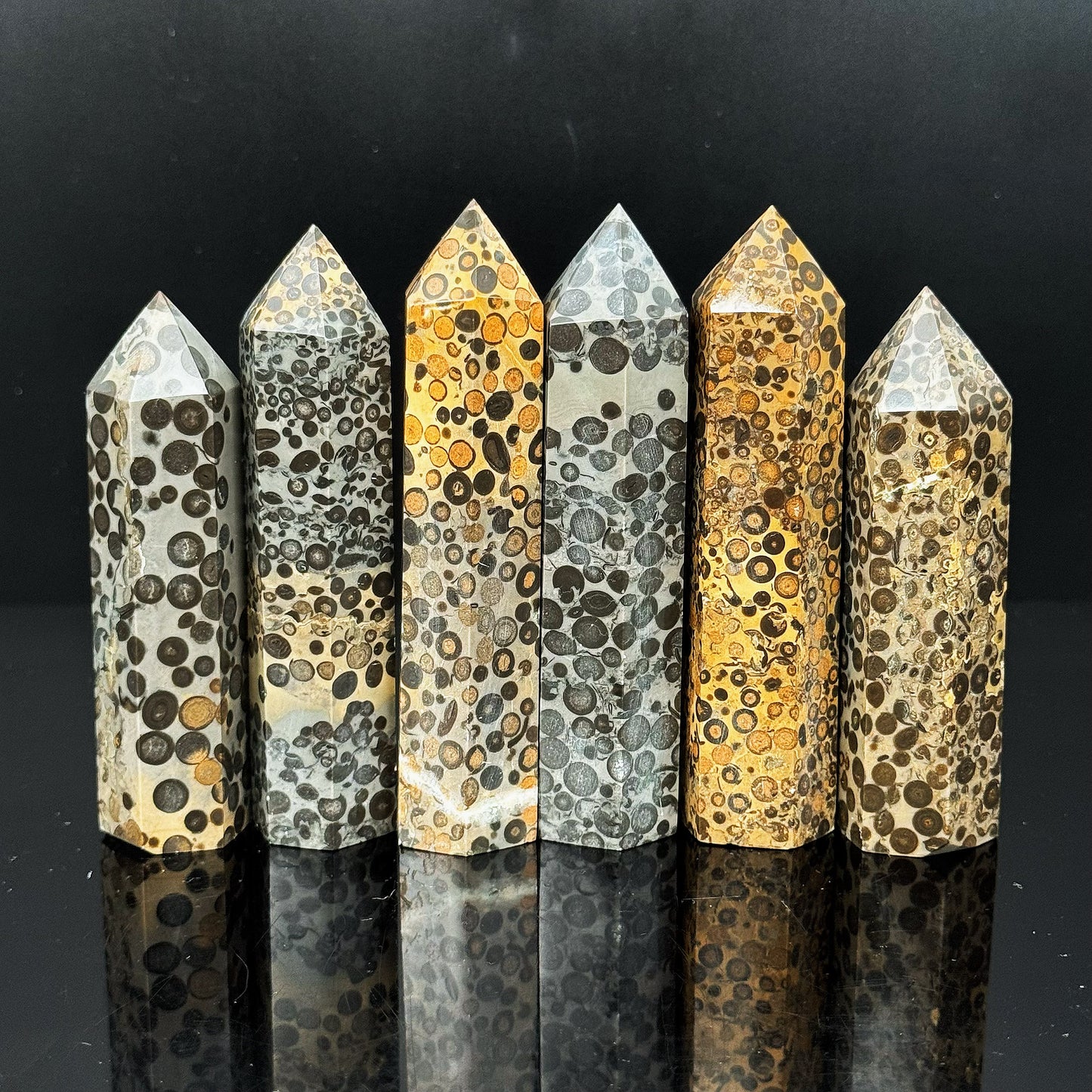 Natural Black Panther Pattern Single Pointed Column Heal ing Gemstone Home Decor