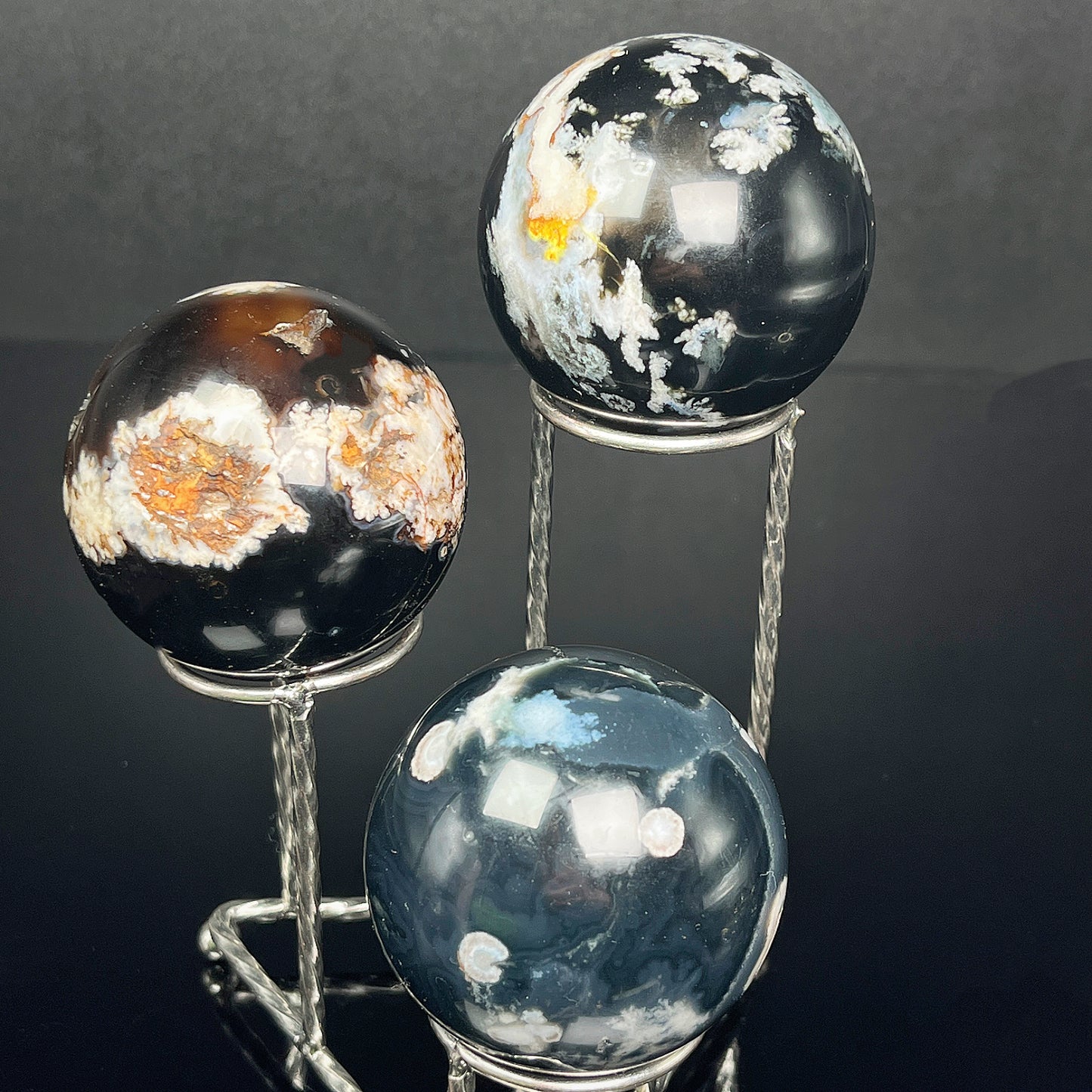 Natural Black cherry blossom agate ball Heal ing Gemstone Home Decor