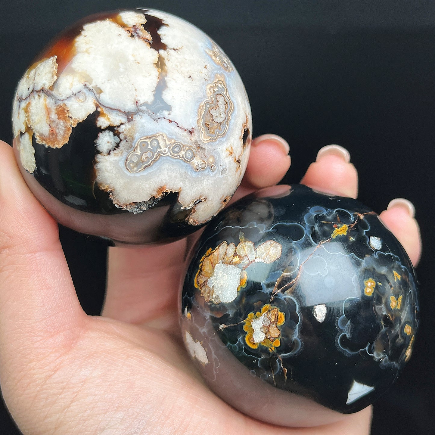 Natural Black cherry blossom agate ball Heal ing Gemstone Home Decor