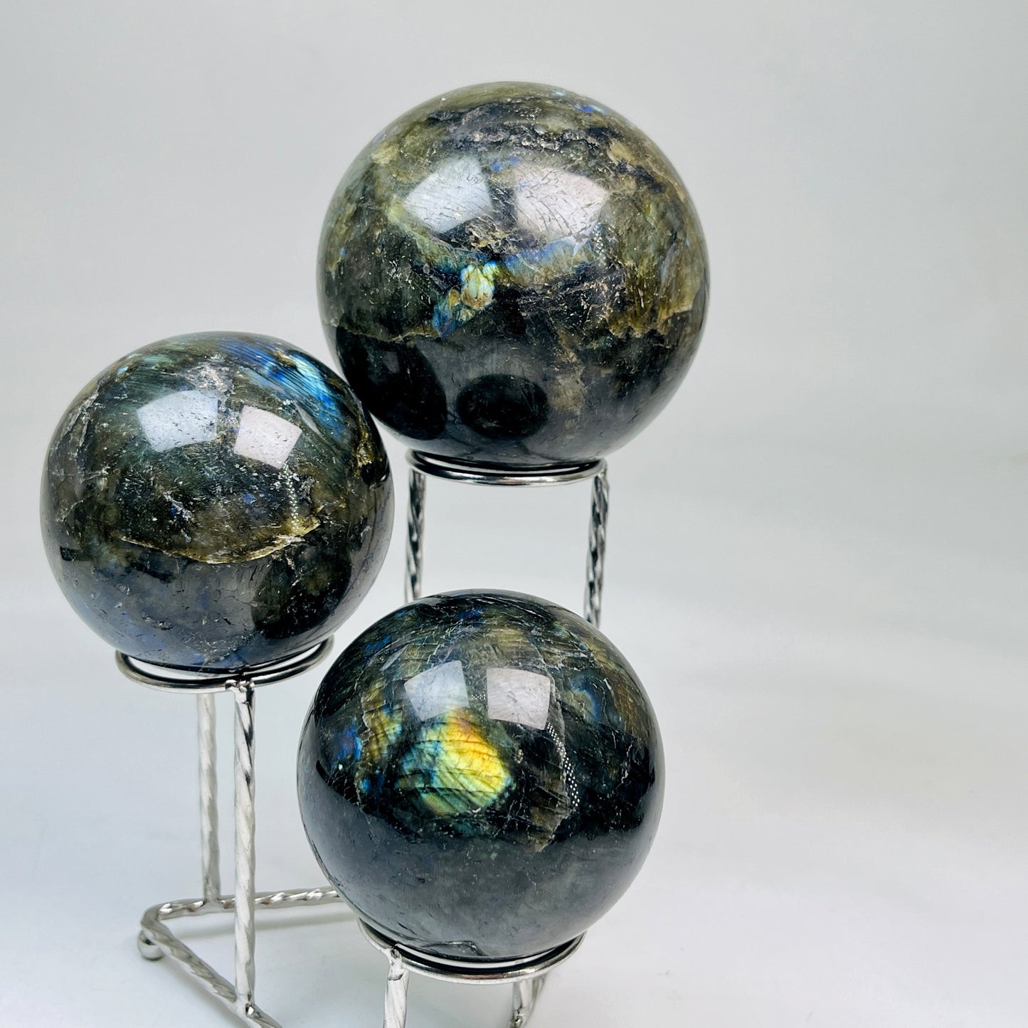 Natural  elongated stone ball Heal ing Gemstone Home Decor