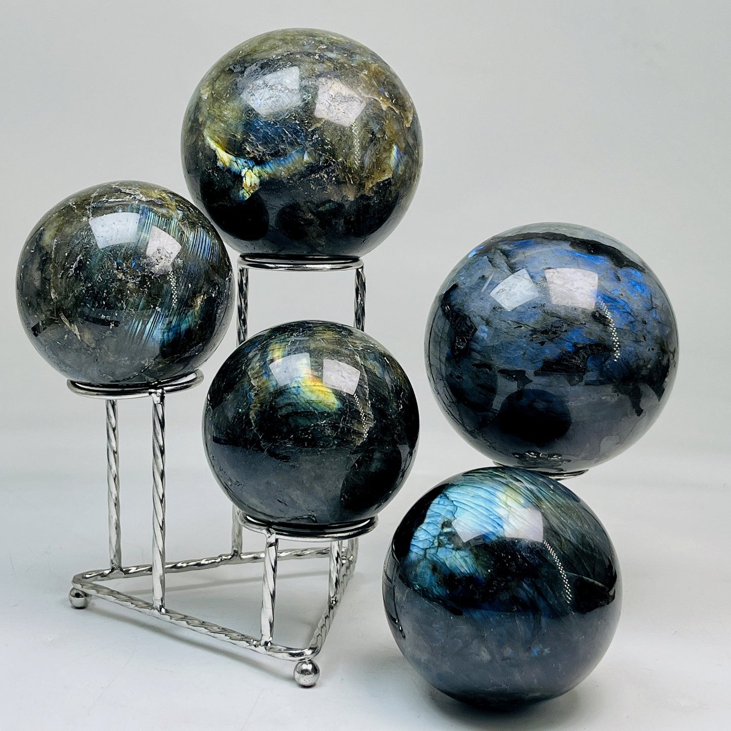 Natural  elongated stone ball Heal ing Gemstone Home Decor