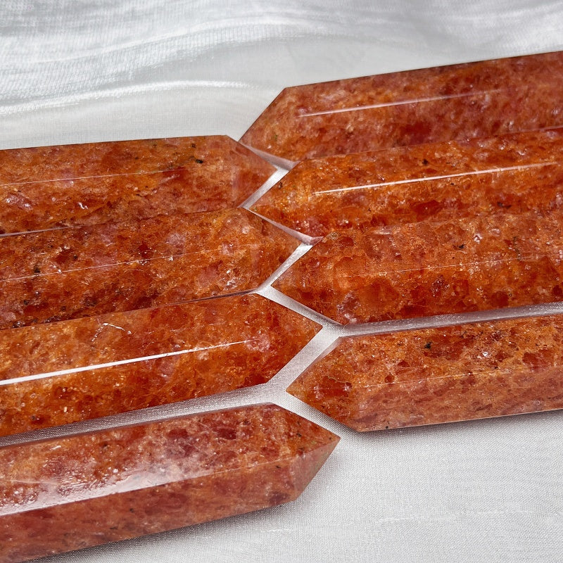 Natural Orange strawberry crystal single pointed pillar Heal ing Gemstone Home Decor