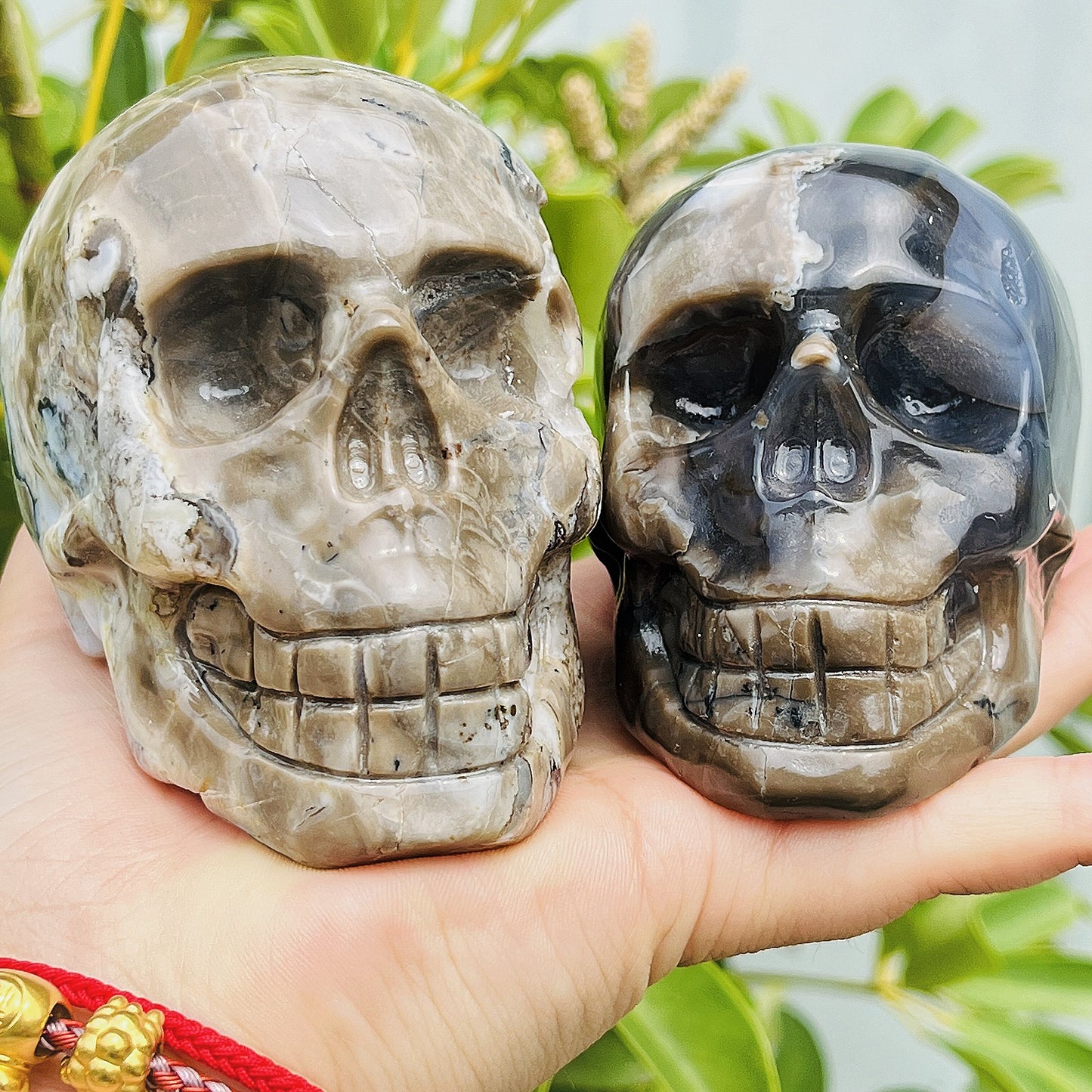 Natural Fluorescent agate skull Heal ing Gemstone Home Decor