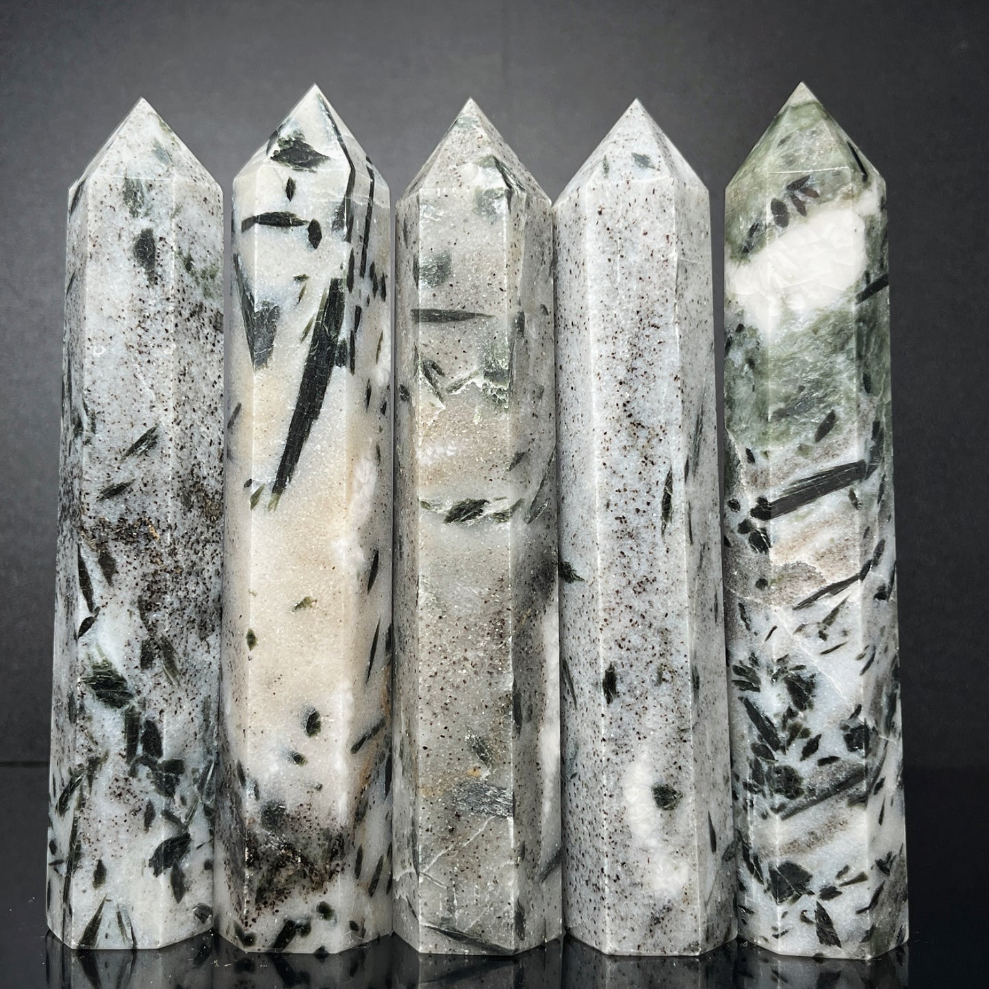 Natural Green tourmaline single pointed pillar Heal ing Gemstone Home Decor