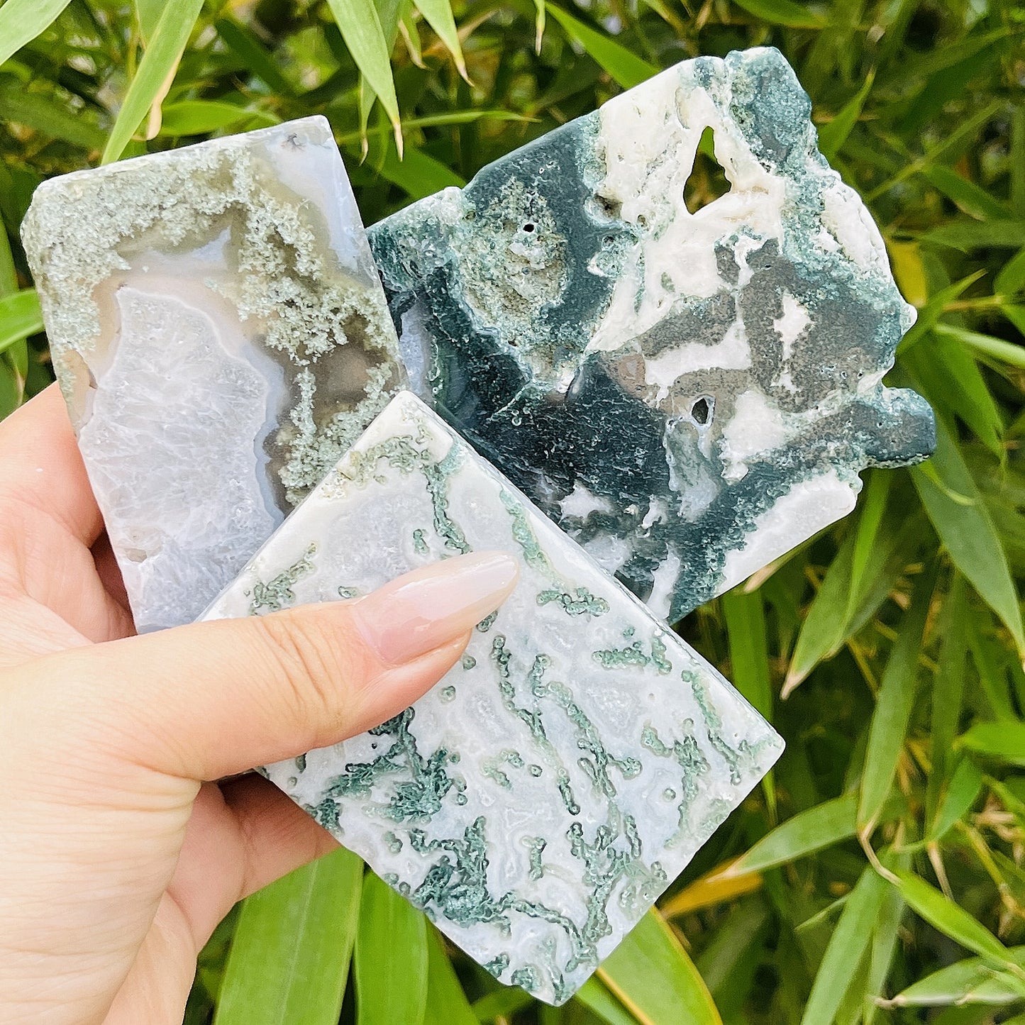 Natural Water grass agate flakes Heal ing Gemstone Home Decor
