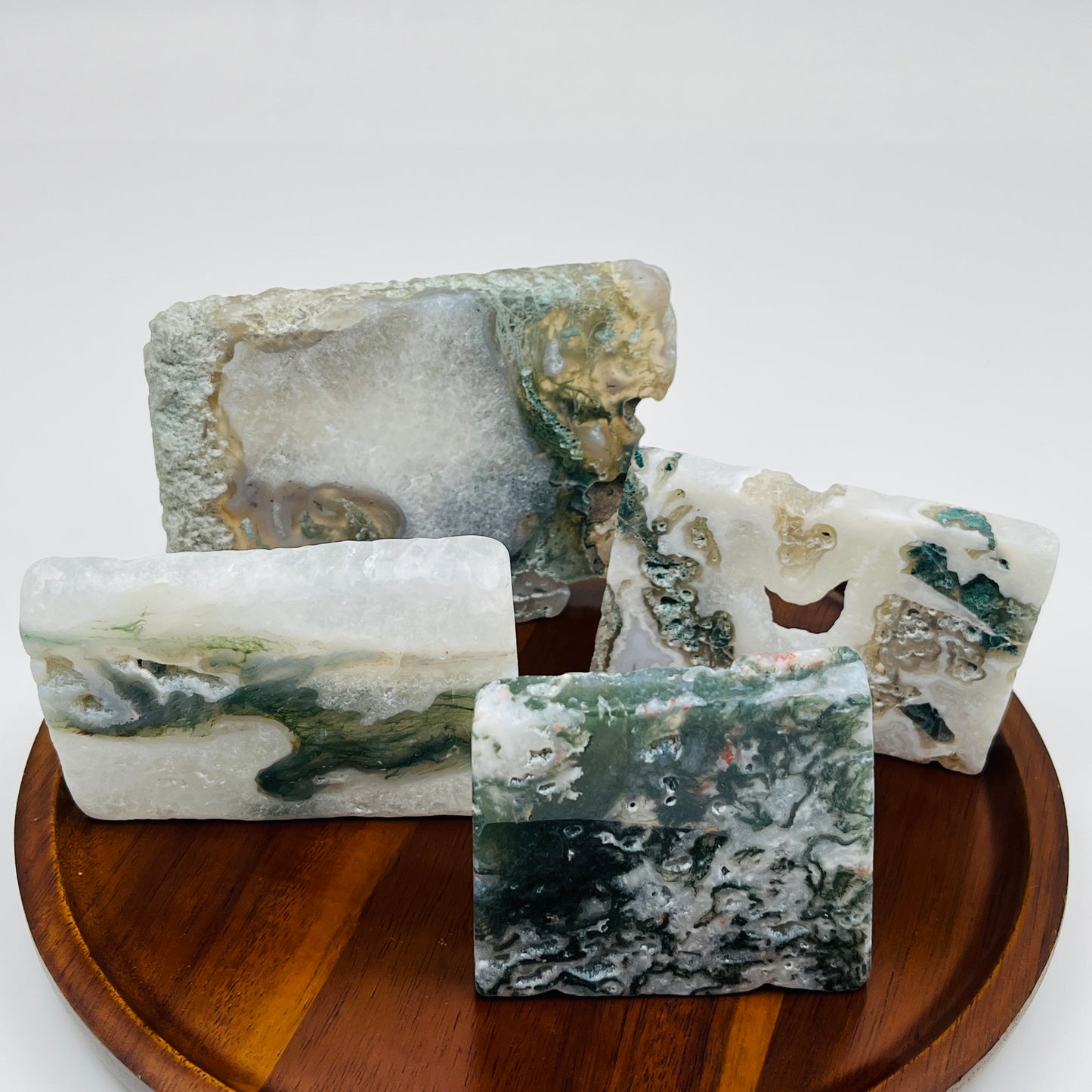 Natural Water grass agate flakes Heal ing Gemstone Home Decor