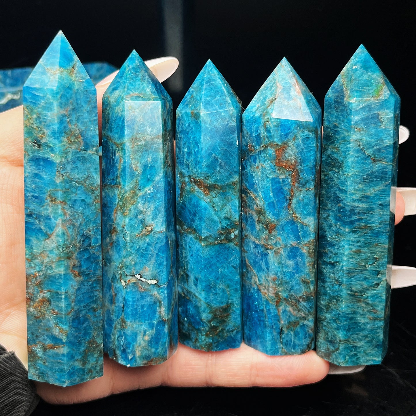 Natural Blue phosphorus glow single pointed column Heal ing Gemstone Home Decor