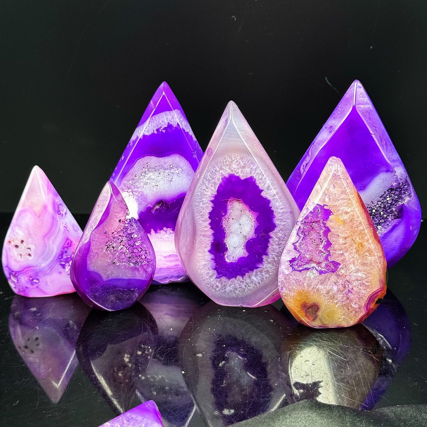 Natural Purple Filament Crystal Cave Sculpture Heal ing Gemstone Home Decor