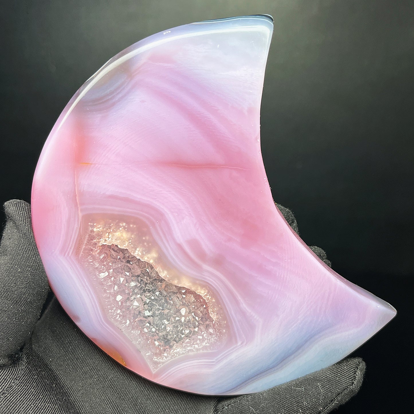 Natural Twisted agate carving moon Heal ing Gemstone Home Decor